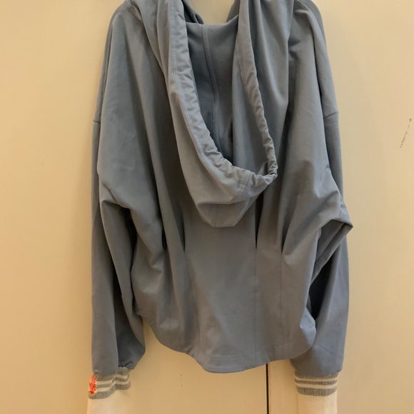 Free People Bundle - Picture 11 of 12